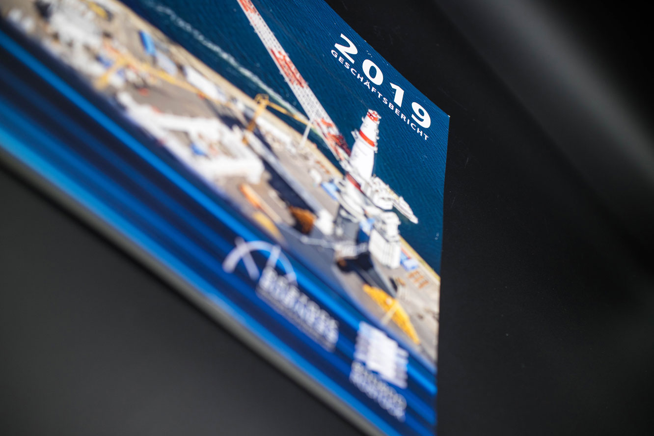 geschaeftsbericht-rostock-business-2019-cover